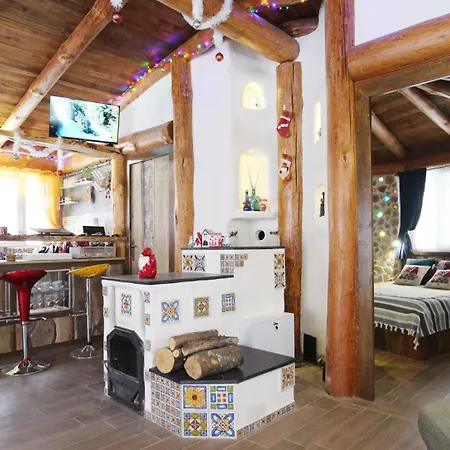 Wild Cherry Cordwood / дивите череши Вилла